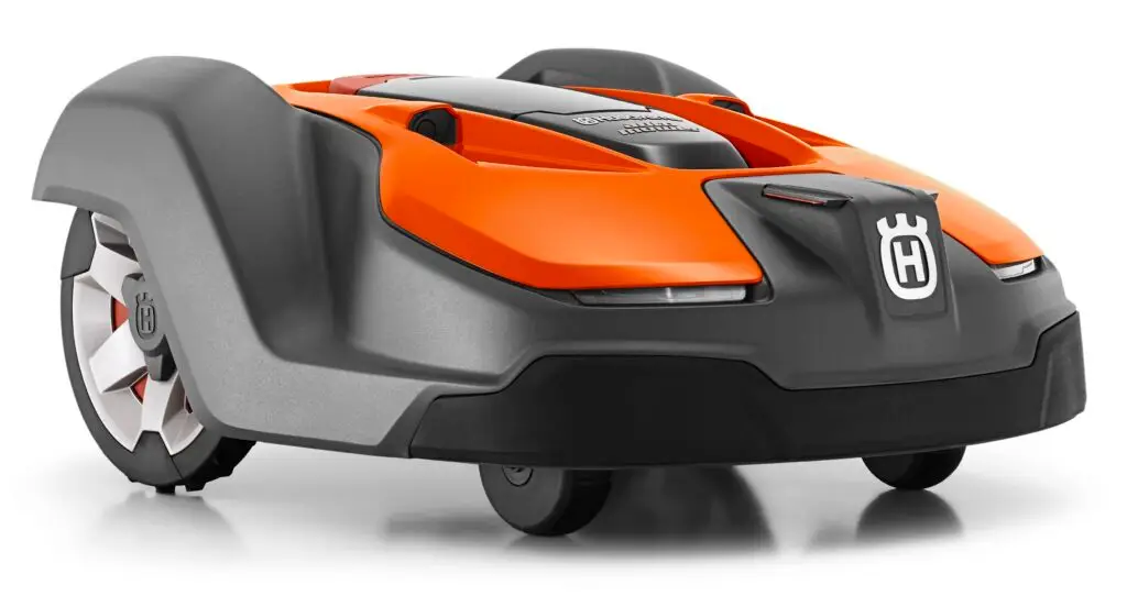 Modern greenkeeping - Husqvarna Robotic Mower